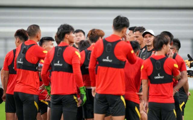 1658417004630052061.jpg 00244AjRly1h4clntq3qsj61xg1ab7wh02.jpg